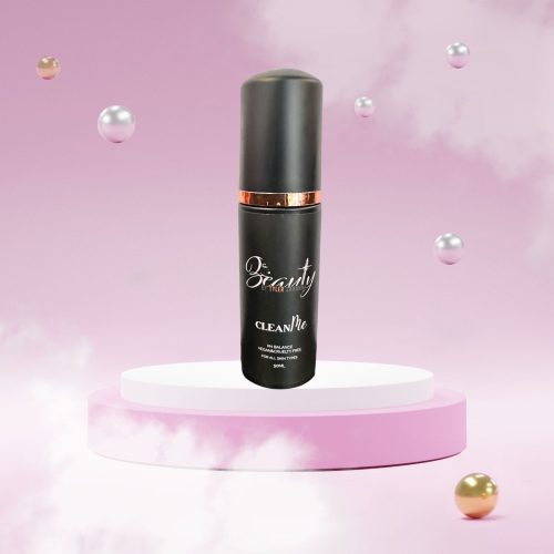 ‘Clean Me’ Lash Shampoo
